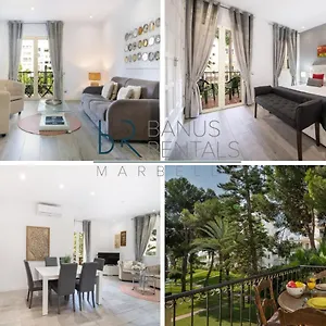 https://lc-puerto-banus-marbella.1costadelsol.com