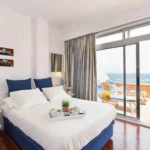 https://seafront-marinablue.in-canary-islands.com