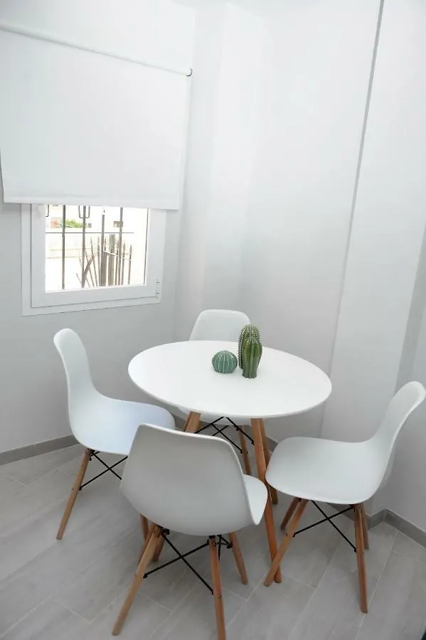 Apartamentos Bluebelle - Μαρμπέλλα 0*,  Ισπανία